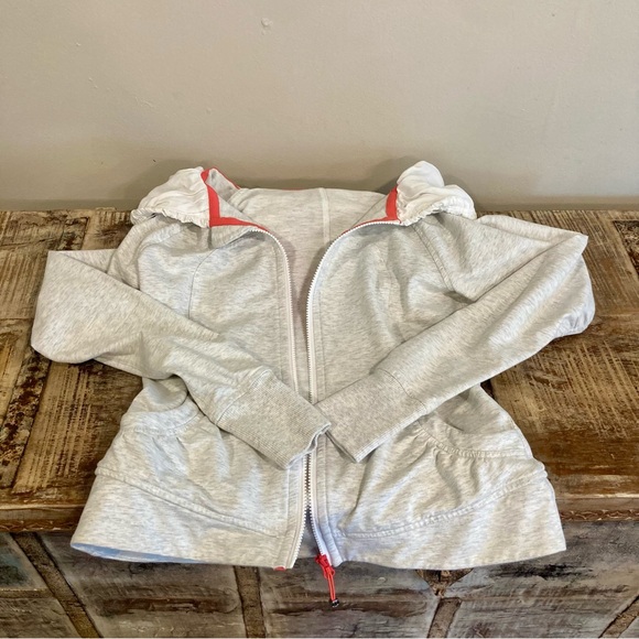 Lululemon Women's Grey Hoodie Damaged! No Size! - Picture 13 of 16